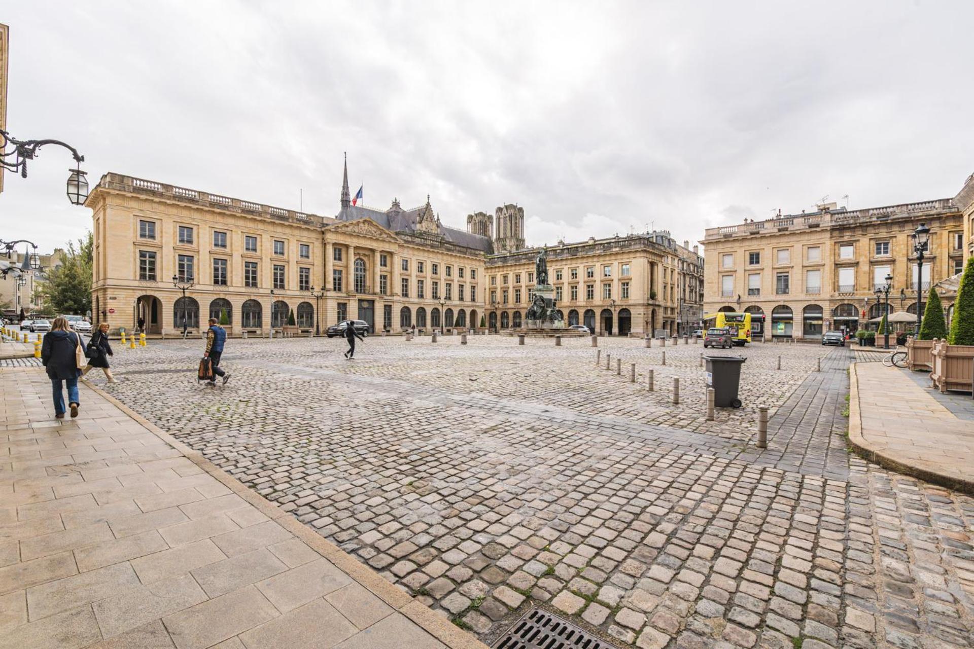 Le Royal - Cathedral - Center Apartment Reims Luaran gambar